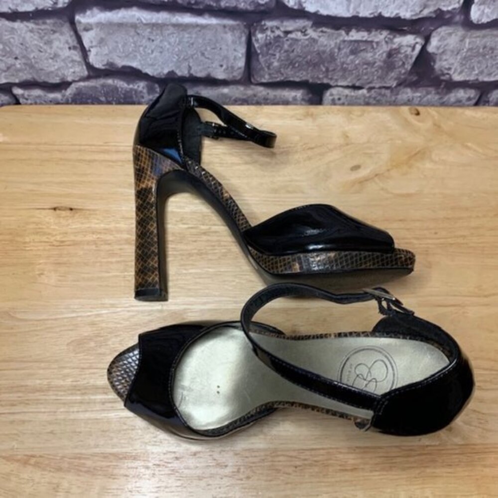 JS By Jessica Black & Brown Heels Size 7 1/2